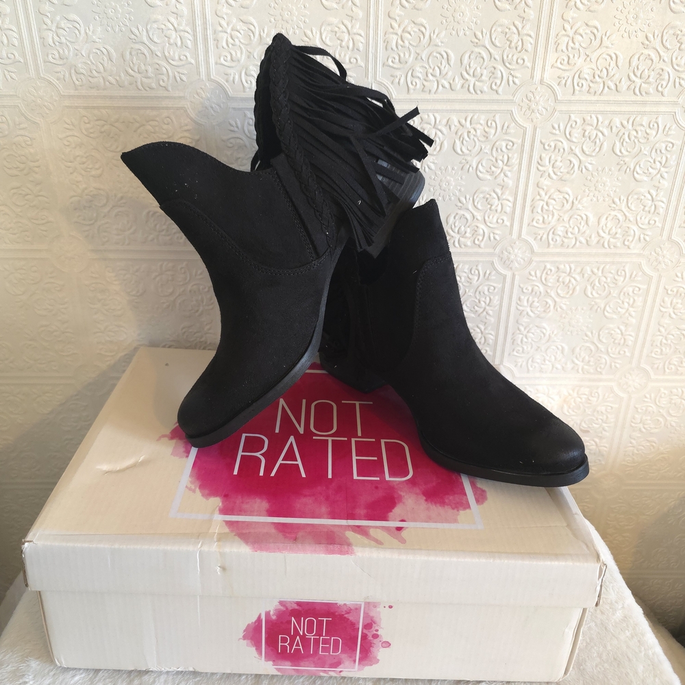 NOT RATED Black Fringe Ankle Boots Size 8.5 NIB